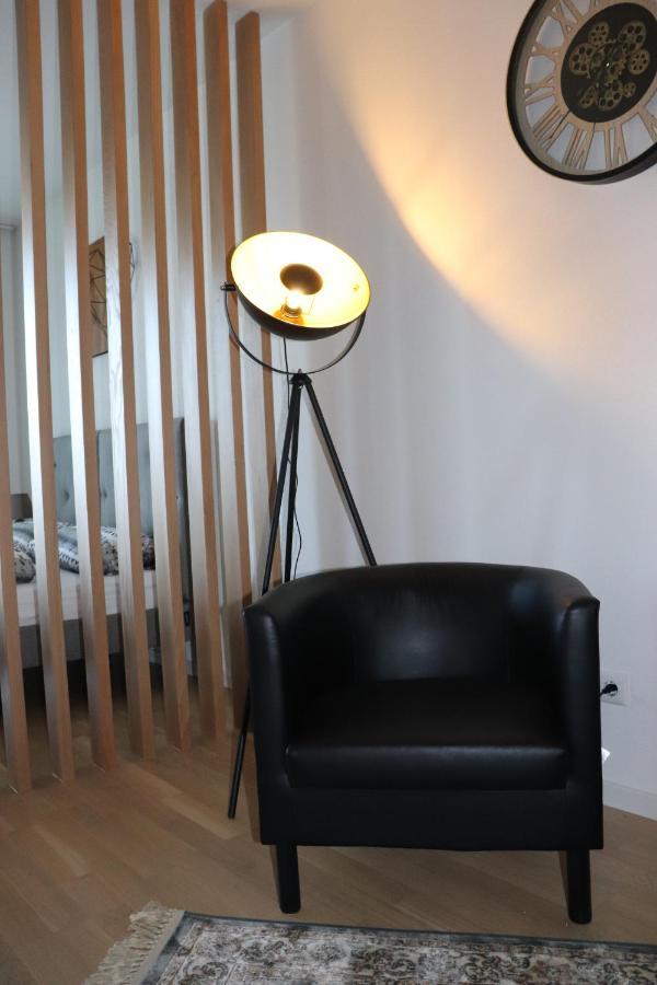 Luxus Apartment In Бургхаузен Екстериор снимка