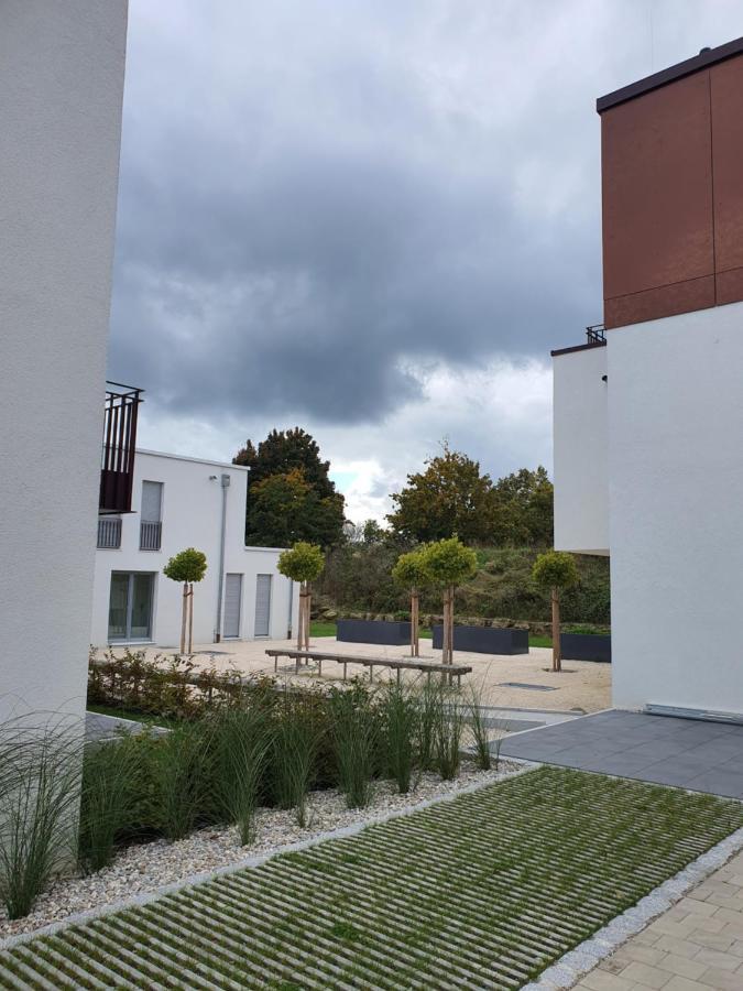 Luxus Apartment In Бургхаузен Екстериор снимка