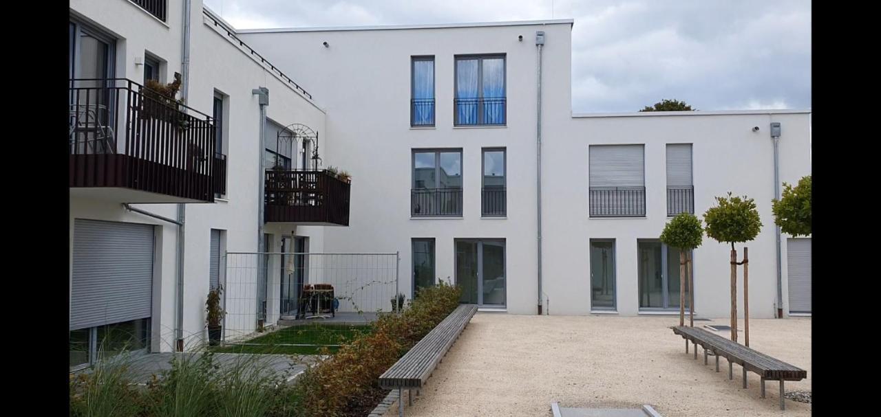 Luxus Apartment In Бургхаузен Екстериор снимка