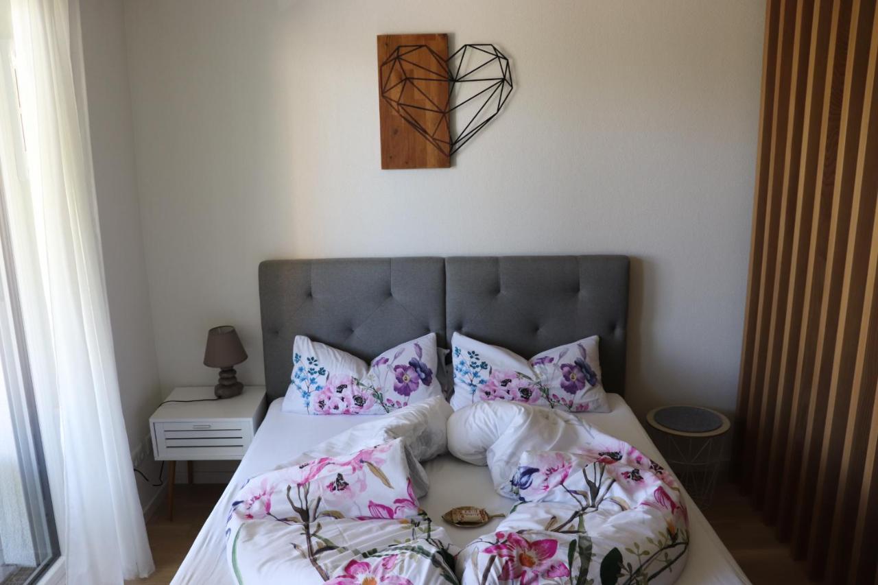 Luxus Apartment In Бургхаузен Екстериор снимка